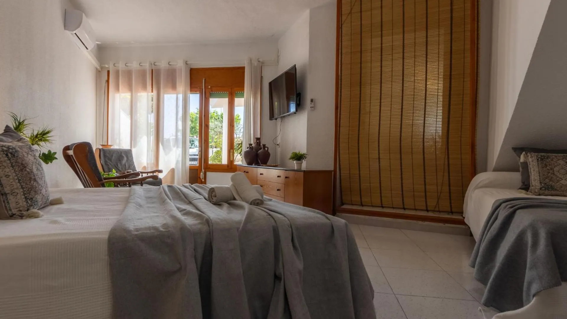 Holiday Home Laguna By Interhome Deltebre